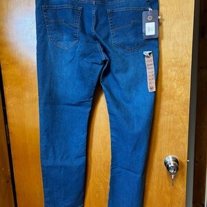 Copper & Oak Slim Straight Jeans